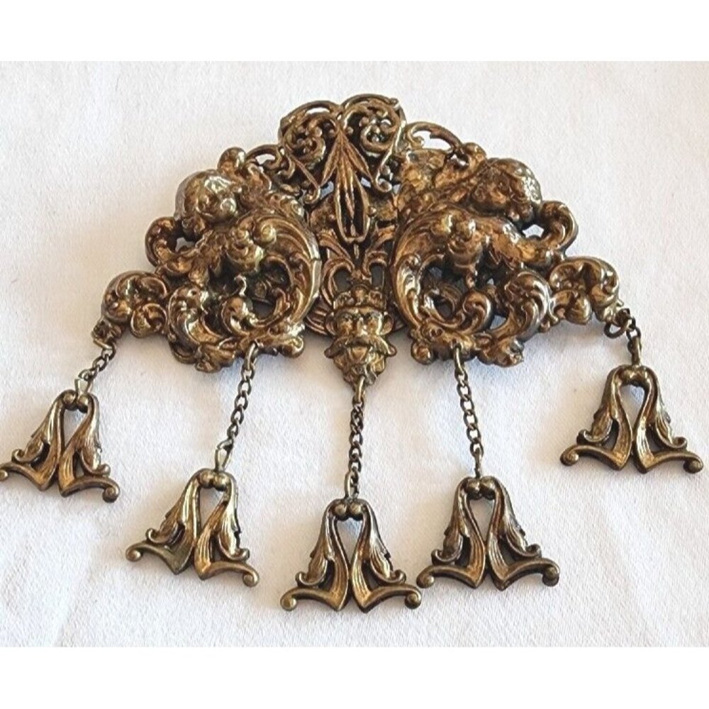 Vintage Style Metal Spec NY Victorian Revival Cherub Green Man Dangle Brooch